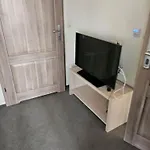 Hotel Noce I Dnie Pierkunowo