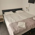 Noce I Dnie Hotel