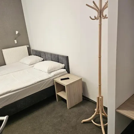 Hotel Noce I Dnie