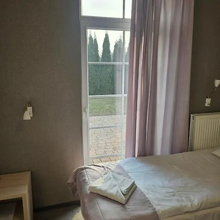 Hotel Noce I Dnie