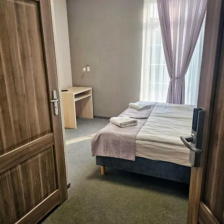 Noce I Dnie Hotel