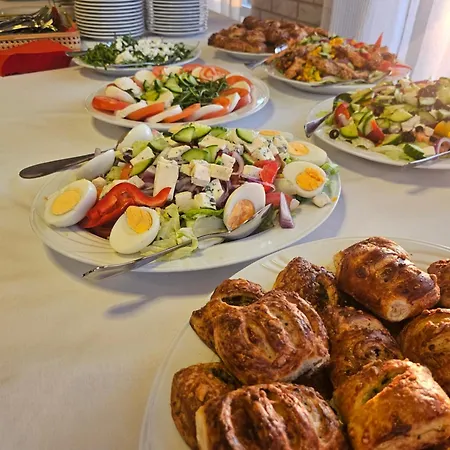 Noce I Dnie Hotel Pierkunowo