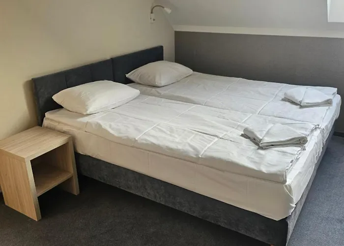 Noce I Dnie Hotel Pierkunowo