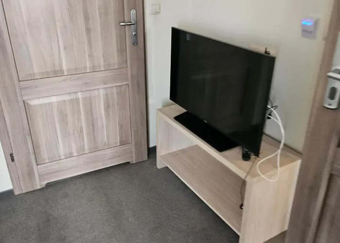 Hotel Noce I Dnie Pierkunowo